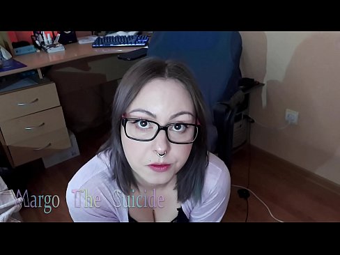 ❤️ Секси момиче с очила смуче дилдо дълбоко на камерата ❤❌ Качествен секс в bg.risegame.top